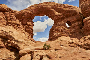 Arches National Park<br>NIKON D4, 28 mm, 100 ISO,  1/200 sec,  f : 11 